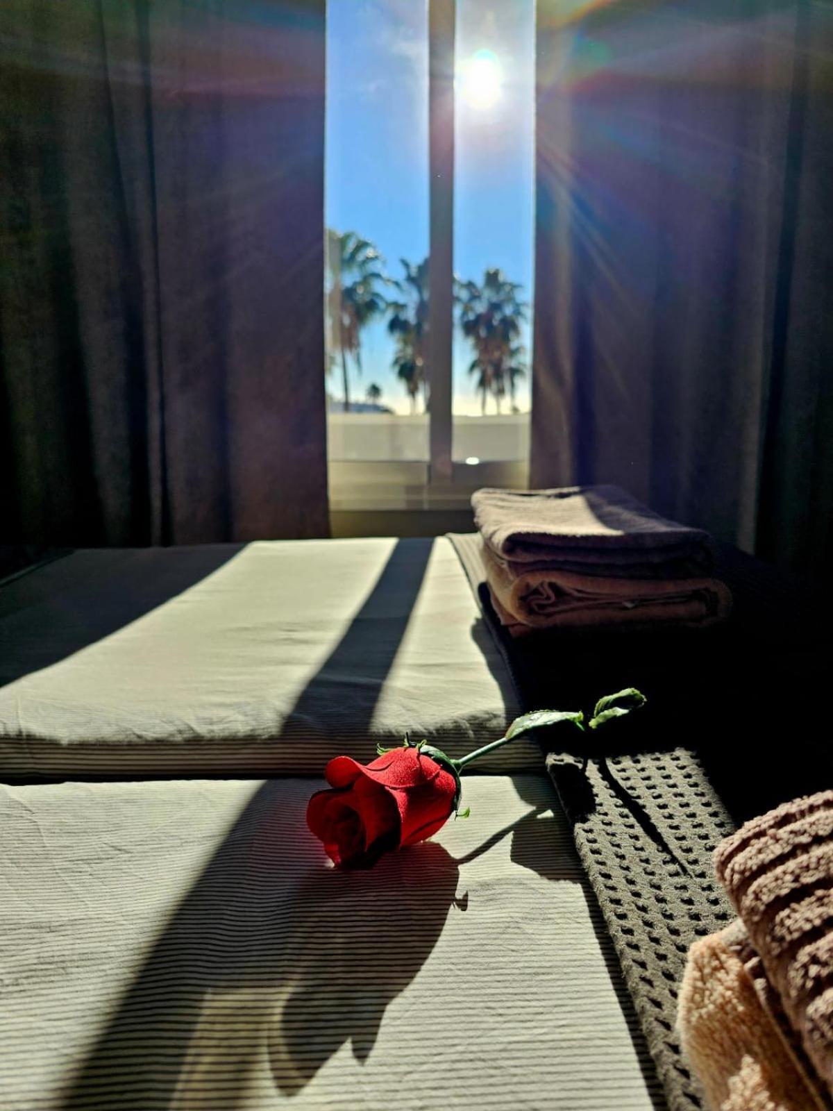 La Rosa De Los Vientos Luxury Apartment 阿德耶 外观 照片